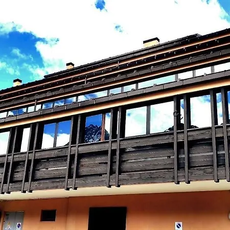 21 Adamello *